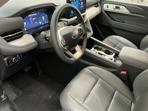 New 2026 Ford Explorer Active w/ Active Comfort Package AWD/4WD image 15