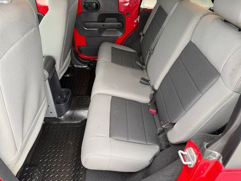Used 2009 Jeep Wrangler X image 11