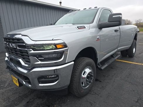 New 2026 RAM 3500 Tradesman AWD/4WD image 3