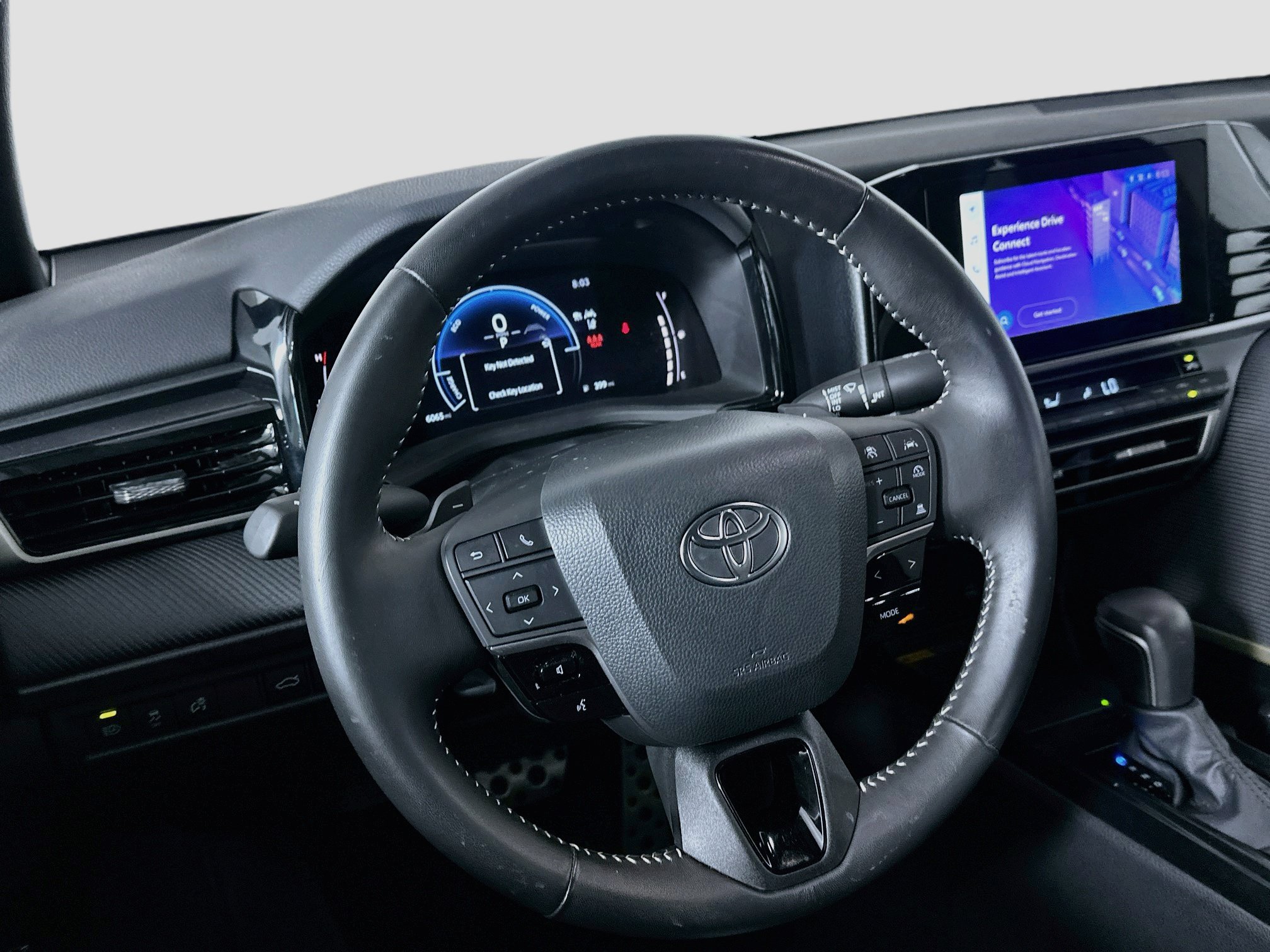 Used 2026 Toyota Camry SE FWD image 18