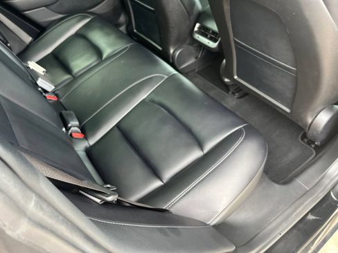 Used 2018 Tesla Model 3 Long Range RWD image 26