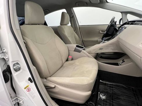 Used 2012 Toyota Prius Three FWD image 12