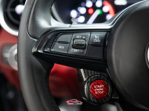 Used 2020 Alfa Romeo Giulia w/ Nero Edizione RWD image 24