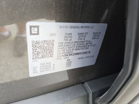 Used 2021 Chevrolet Tahoe Premier w/ Premium Package AWD/4WD image 41