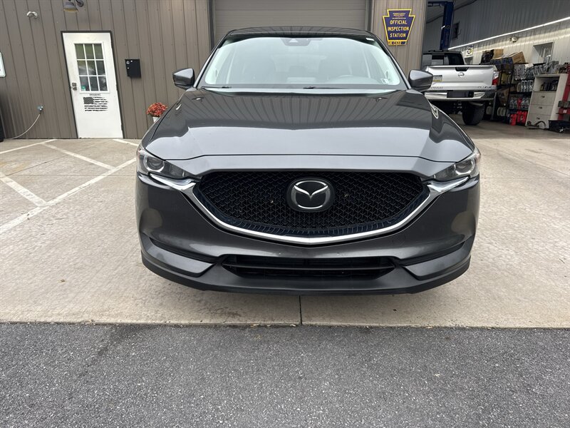 Used 2018 MAZDA CX-5 Touring w/ Preferred Equipment Package AWD/4WD image 9