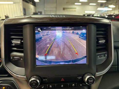 Used 2020 RAM 1500 Laramie AWD/4WD image 24