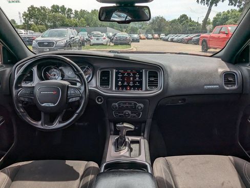 Used 2019 Dodge Charger SXT w/ Cold Weather Package AWD/4WD image 2