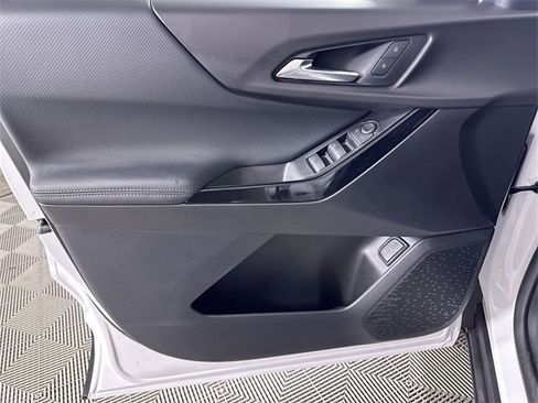 New 2026 Chevrolet Equinox LT w/ Convenience Package II image 22