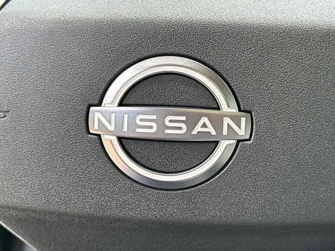 New 2026 Nissan Leaf Platinum+ FWD image 24