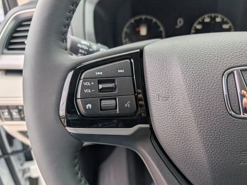 New 2026 Honda Odyssey EX-L image 21