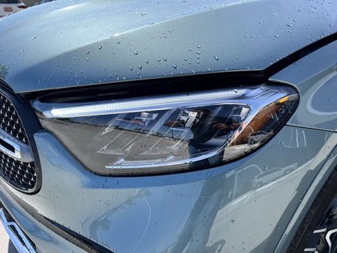 New 2026 Mercedes-Benz GLC 300 image 13