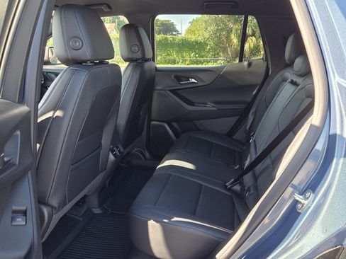 Certified 2026 Chevrolet Equinox LT w/ Convenience Package II FWD image 10