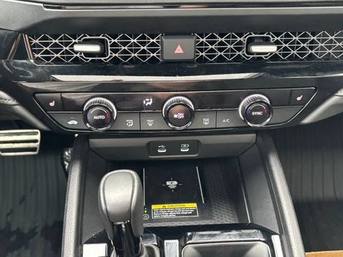 Used 2025 Honda Accord Sport image 16
