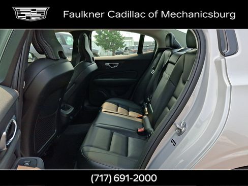 Used 2025 Volvo S60 B5 Core FWD image 15