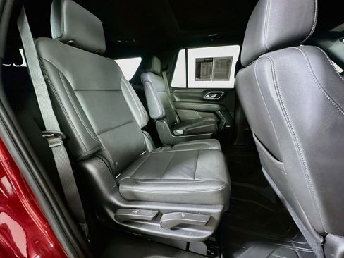 Used 2021 Chevrolet Tahoe Z71 AWD/4WD image 11