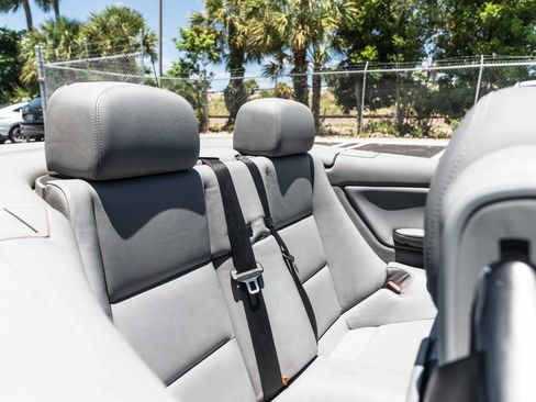 Used 2002 BMW M3 Convertible RWD image 28