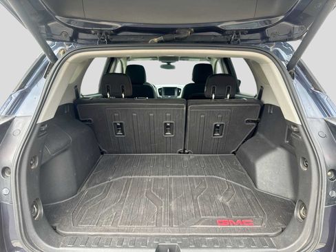 Used 2019 GMC Terrain SLE w/ Driver Convenience Package FWD image 32