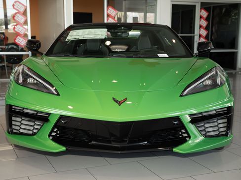 New 2026 Chevrolet Corvette Stingray Preferred Conv image 2