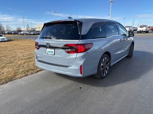 New 2026 Honda Odyssey Elite image 3