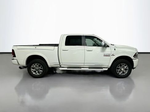 Used 2018 RAM 3500 Laramie Longhorn image 5