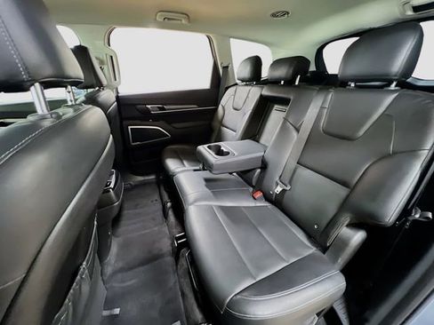 Certified 2021 Kia Telluride LX image 23