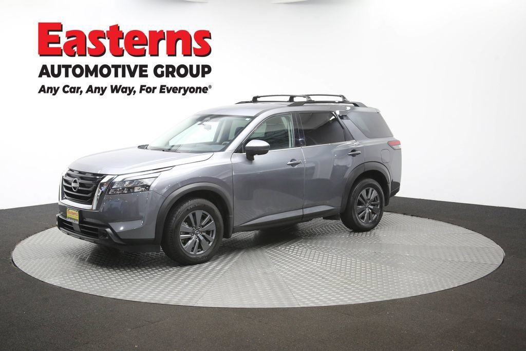 Used 2024 Nissan Pathfinder SV AWD/4WD image 58