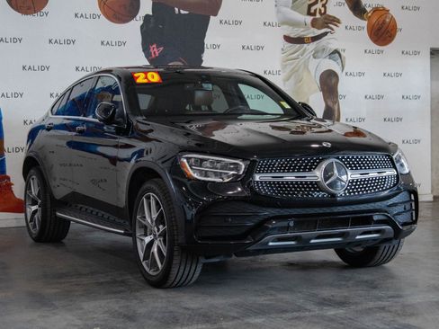 Used 2020 Mercedes-Benz GLC 300 4MATIC Coupe image 19