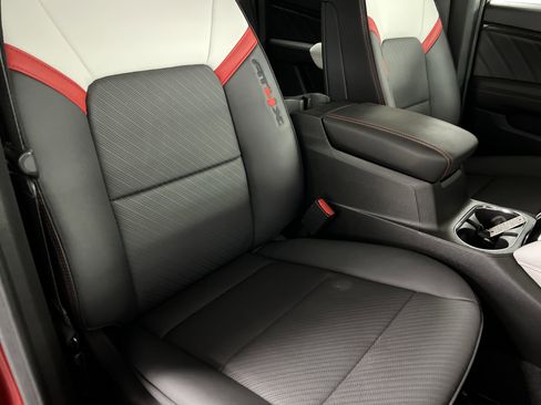 Certified 2024 GMC Canyon AT4X image 89