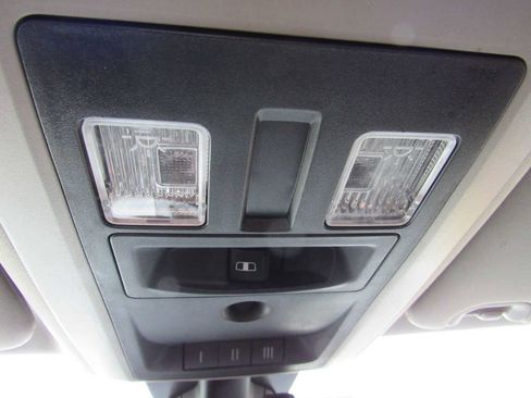 Used 2015 RAM 1500 Sport w/ Remote Start & Security Group image 16