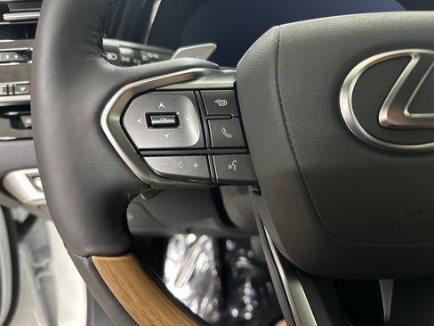 New 2026 Lexus RX 450h AWD image 20