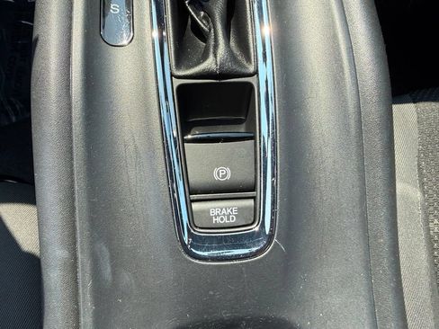 Used 2020 Honda HR-V Sport image 30