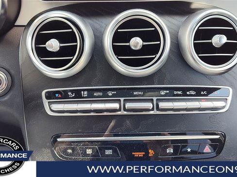 Used 2020 Mercedes-Benz GLC 300 4MATIC image 25