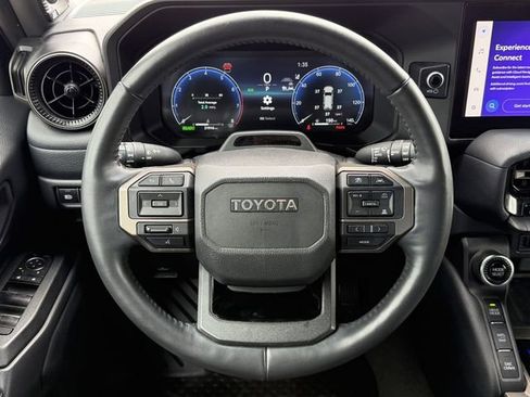 Used 2024 Toyota Land Cruiser image 13