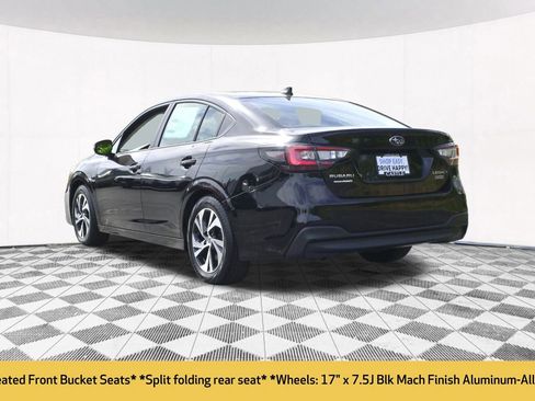 Used 2025 Subaru Legacy Premium image 11