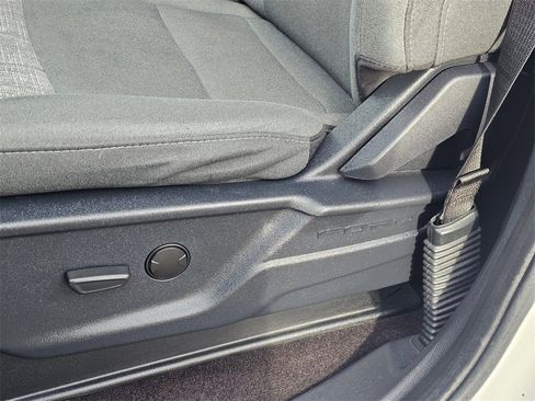 Used 2023 Ford F150 XLT w/ Trailer Tow Package image 32