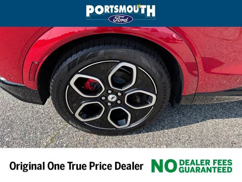 Certified 2023 Ford Mustang Mach-E GT image 29