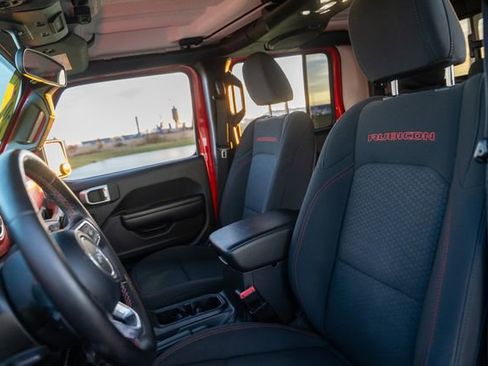 Used 2020 Jeep Gladiator Rubicon w/ Dual Top Group image 38