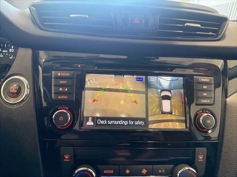 Certified 2022 Nissan Rogue Sport SL w/ Premium Package AWD/4WD image 27