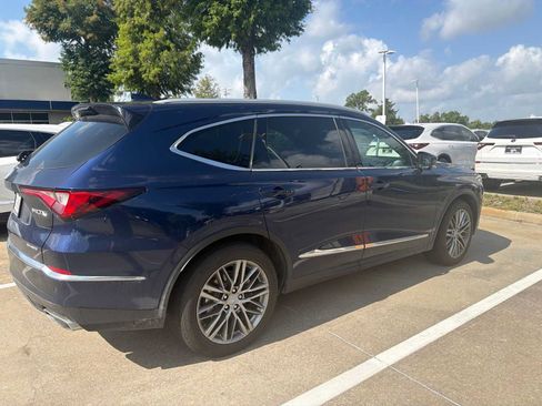 Used 2024 Acura MDX SH-AWD w/ Advance Package image 5