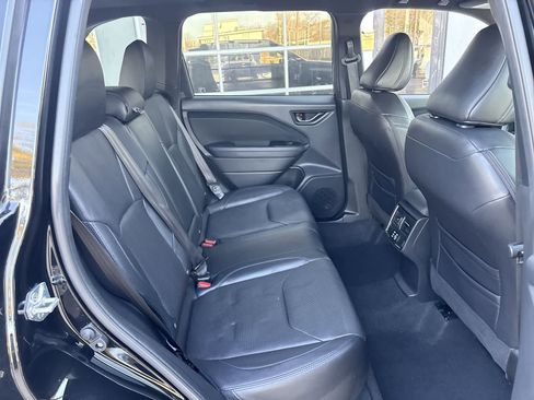 Used 2025 Subaru Forester Limited image 20