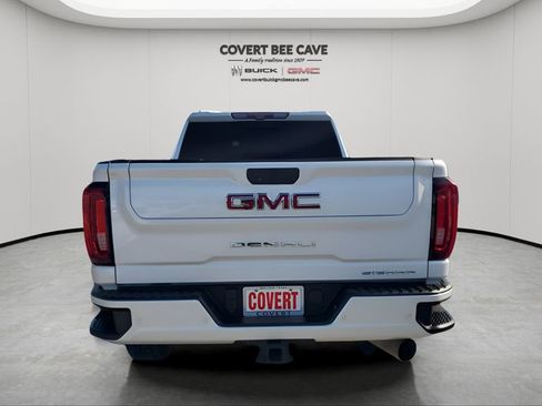 Used 2022 GMC Sierra 2500 Denali w/ Denali Ultimate Package image 8