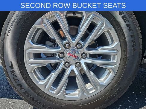 Used 2023 GMC Yukon SLT image 11