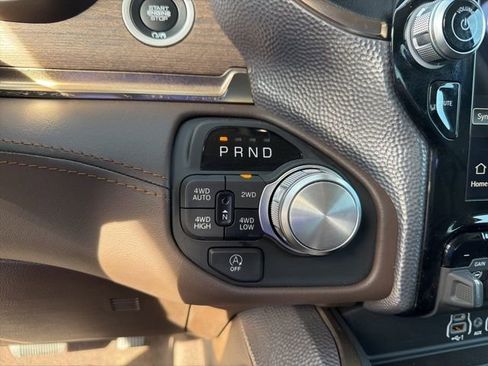 Used 2026 RAM 1500 Limited AWD/4WD image 16