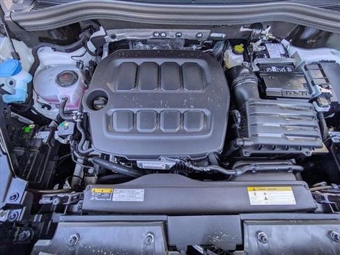 New 2026 Volkswagen Tiguan SE image 19