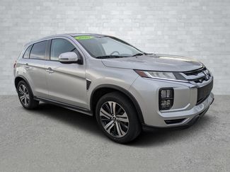 Used 2020 Mitsubishi Outlander Sport SE image 1