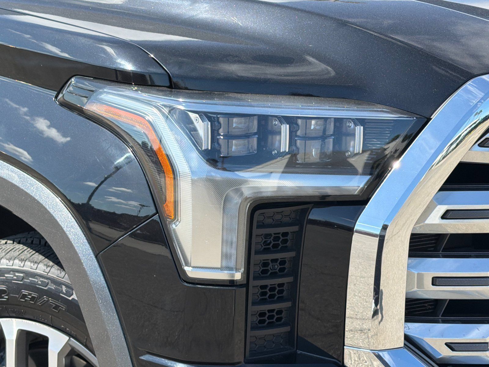 Used 2025 Toyota Tundra 1794 Edition AWD/4WD image 34