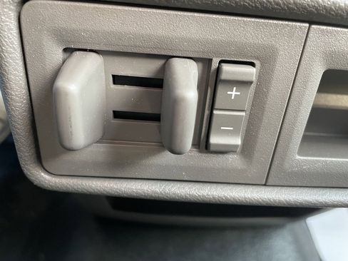 New 2025 Ford Transit 350 XL image 10