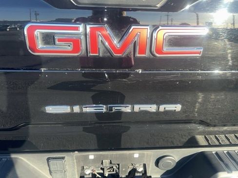Used 2024 GMC Sierra 2500 AT4 w/ AT4 Preferred Package image 43