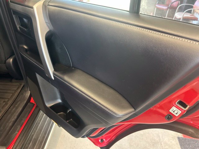 Used 2019 Toyota 4Runner SR5 RWD image 13