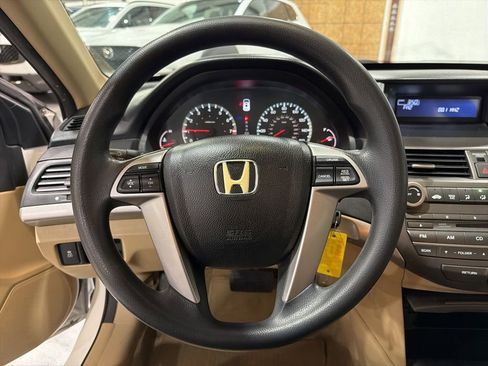 Used 2012 Honda Accord LX image 11